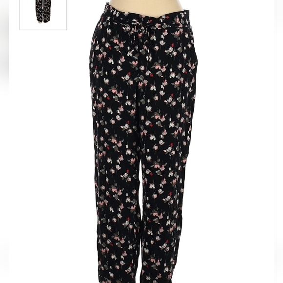 Maurices Sweet Twee Romantic NWT floral lightweight pants size 1X - Picture 1 of 9